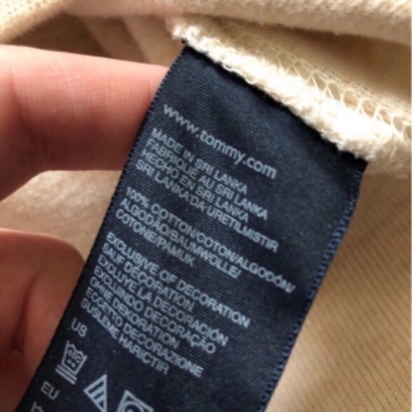 Cream Neutral Quarter Zip Tommy Hilfiger Pull Over Sweater - Picture 8 of 8